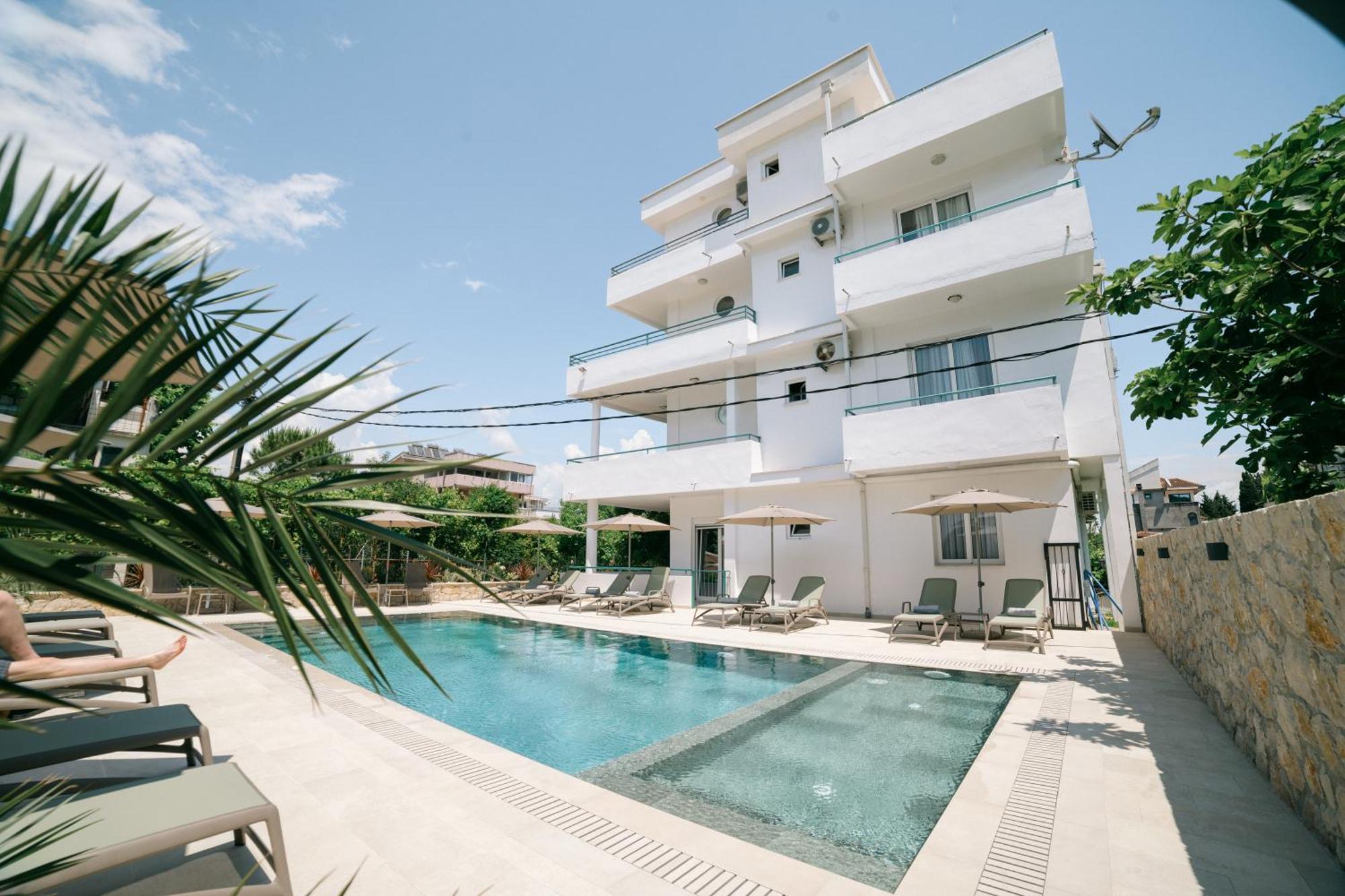 B&B Lovac Ulcinj Exterior foto