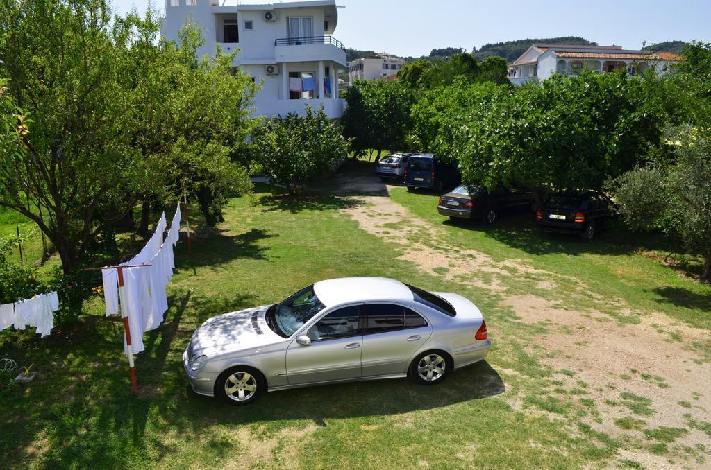 B&B Lovac Ulcinj Exterior foto